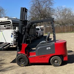 2024 Brand New Electric Forklift With Bale Attachment 