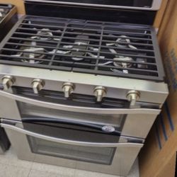WHIRLPOOL GOLD DOUBLE OVEN RANGE