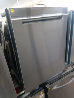 Whirlpool stainless steel dishwasher with stainless tub - Free delivery