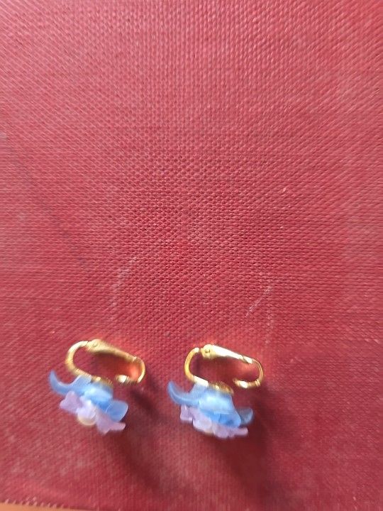 Antique Clip On Earrings 