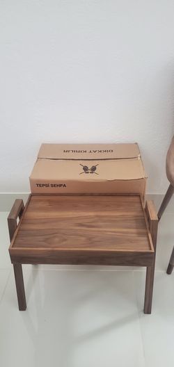 BRAND NEW End Table 6 pieces