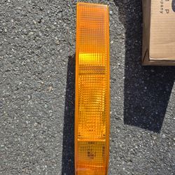 Depo (contact info removed)L-AS Parking Light Assembly