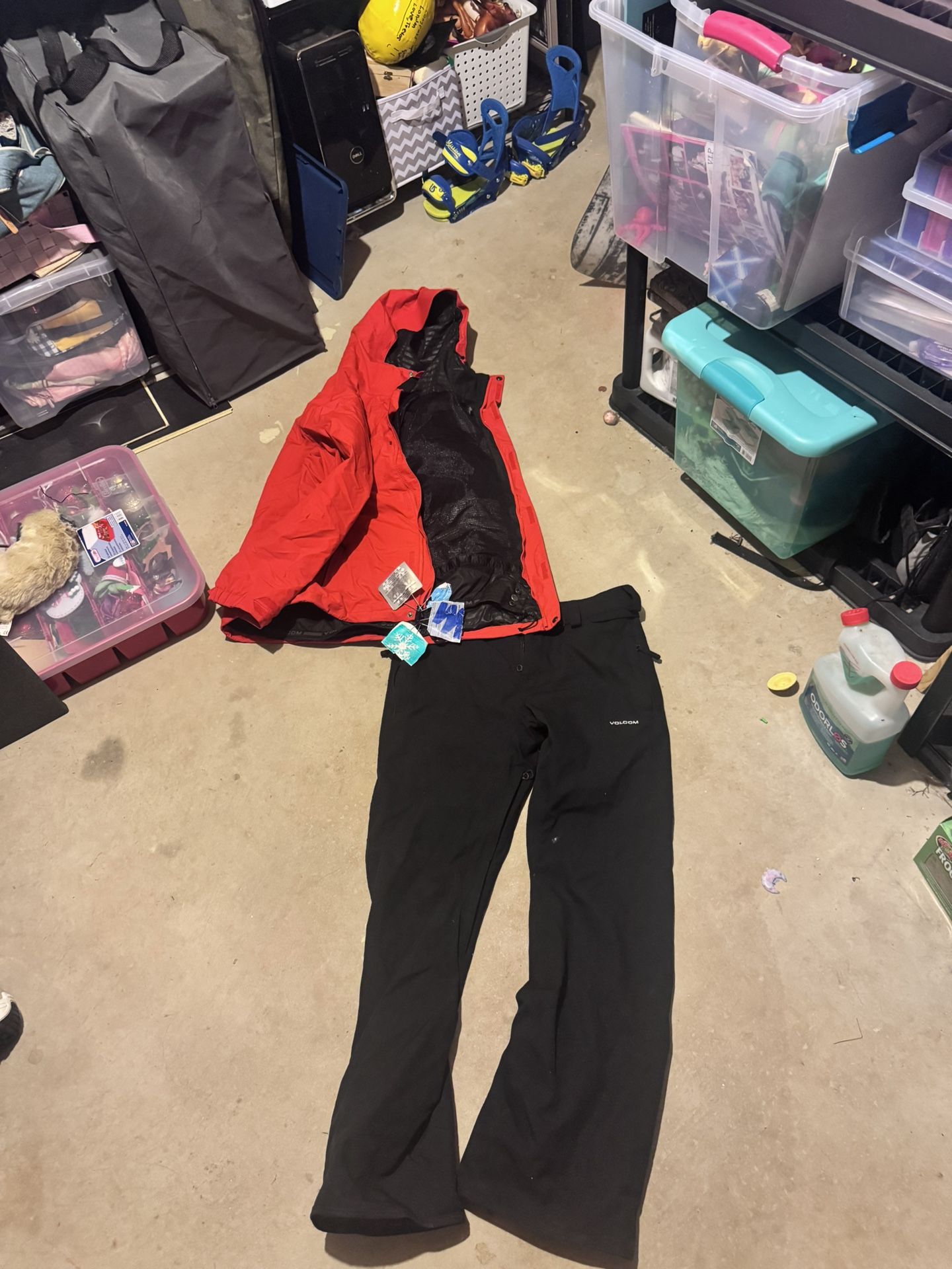 Volcom Snowboard Gear Gortex