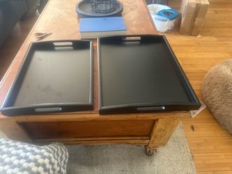 Set of 2 Black Wood Serving Trays