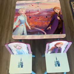 Disney Frozen Elsa Anna - Study & Activity Kids Table