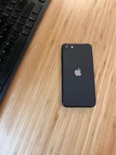 iPhone SE 2nd ( Unlocked) 64gb Black Color