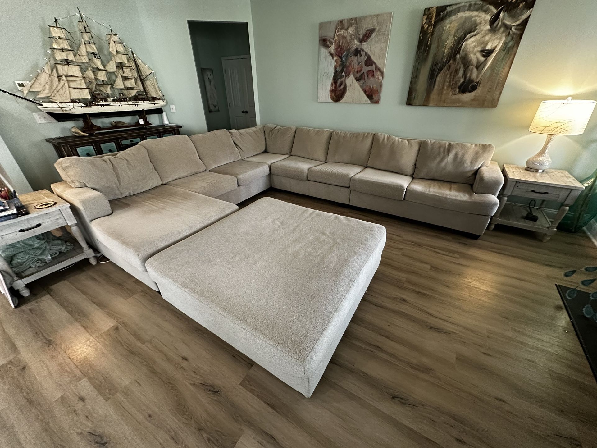 Huge Couch, Bought Brand New at Ashley Furniture, Includes Ottoman *We Can Deliver!