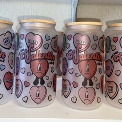 Bad bunny Glass Cans With Lid And Straw, Un valentin sin ti, ice coffee cup, valentines glass can,