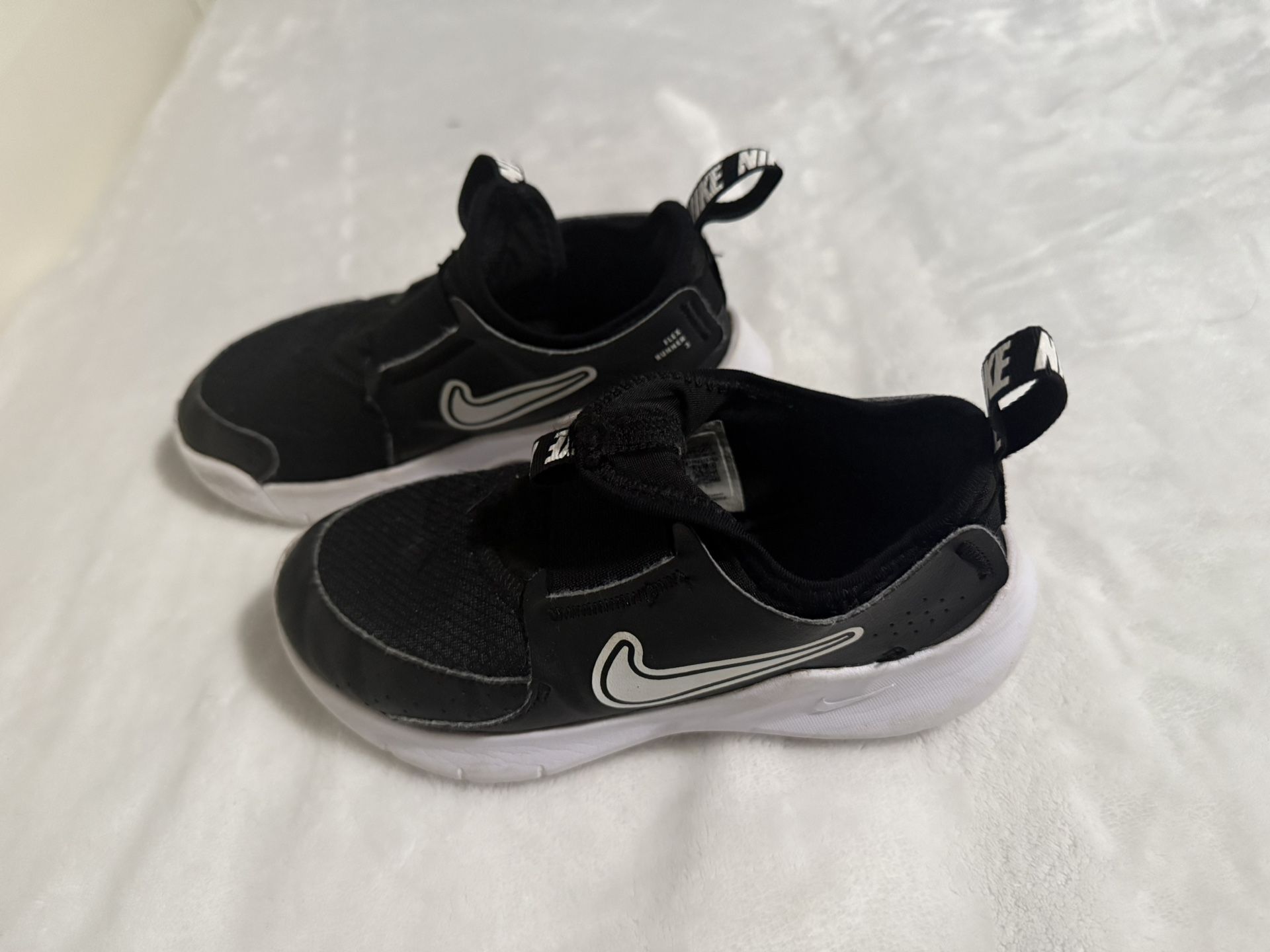 Mike Kids Shoes Size 12.5 