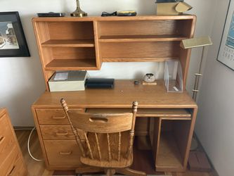 Desk & Chair
