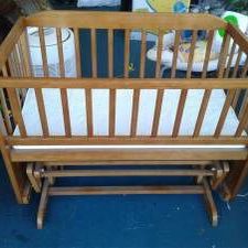 Baby rocking cradle or daybed