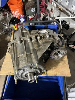 H3 Hummer Transfer Case.