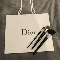 Makeup Brushes With Shopping Bag