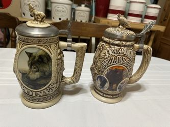 Vintage Avon Wildlife Wolf Covered Steins 