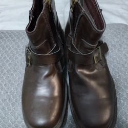 LEVI'S LEATHER BOOTS