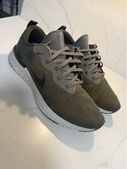 Nike React Flyknit Size 10 Mens Sneakers Shoes Running Gym Training