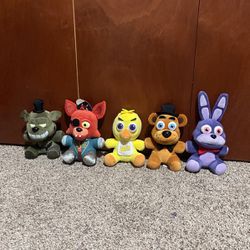 fnaf Plushies. (real) 5 Plushies. $80 or Best Offer 