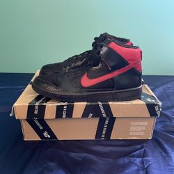 Nike SB Dunk High "Krampus"