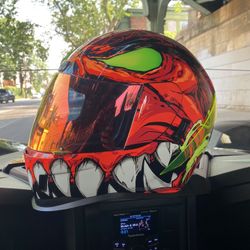 Icon Riding Helmet ( Size m)