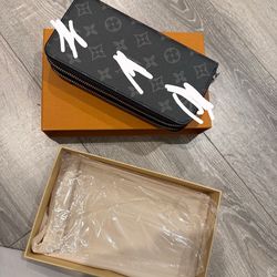 BLACK LUI WOMAN WALLET