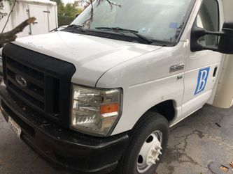 2009 Ford E-350