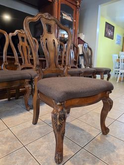 Traditional Wood Dining Chairs Set