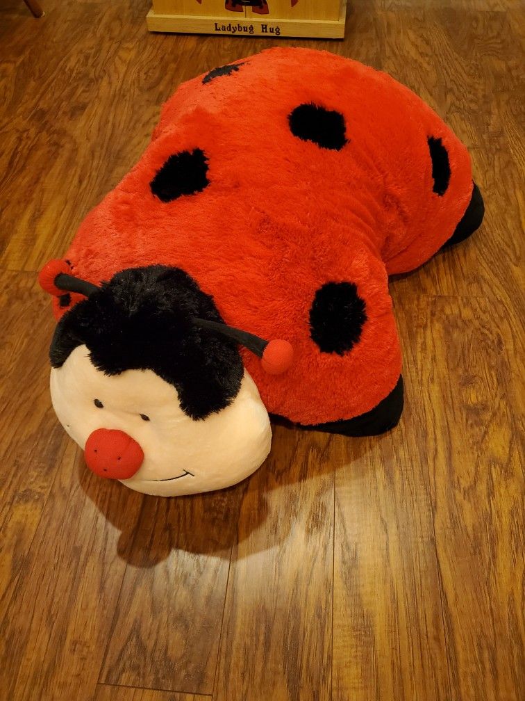 30in jumbo ladybug pillow pet