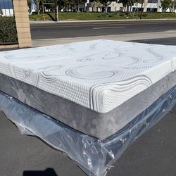 Full Organic Hybrid Cool Gel Memory Foam Mattress!!