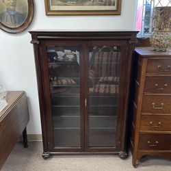Antique Mahogany Curio Cabinet, 4 Adjustable glass Shelves, Carved
