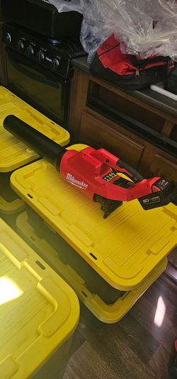 Milwaukee blower