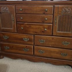 Elegant wooden dresser And Night Stands