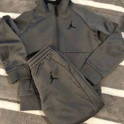 JORDAN 4t Toddler Boy Set  