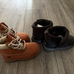 Kids Boots shoes(size 8)