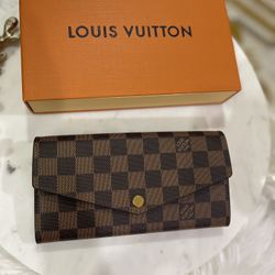 Louis Vuitton Wallet 