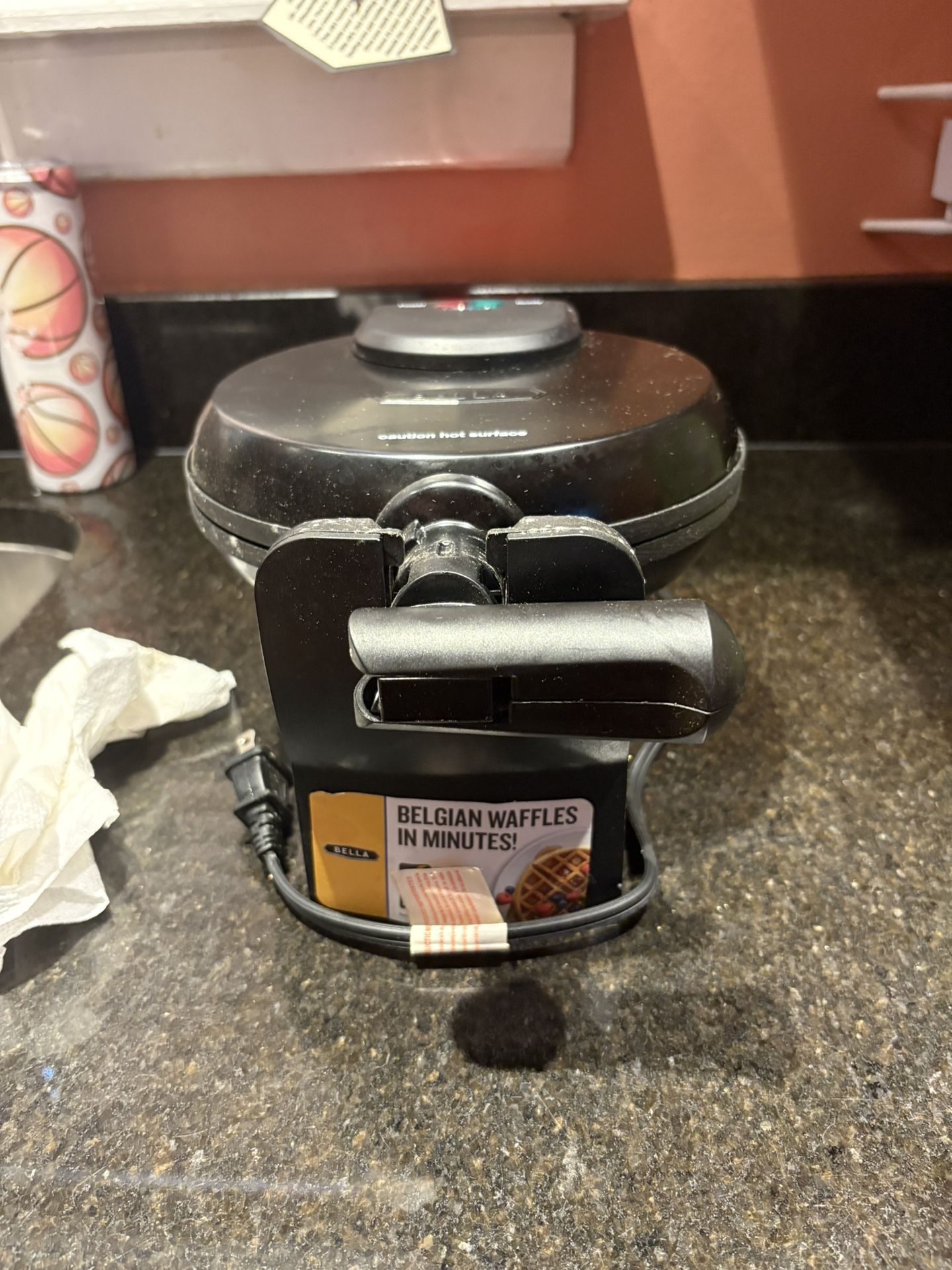 Rotating Waffle Maker