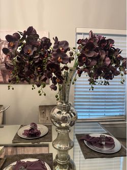 Z Gallerie Mercury Glass Floor Vase – Retail $130 (Sticker Still Attached)