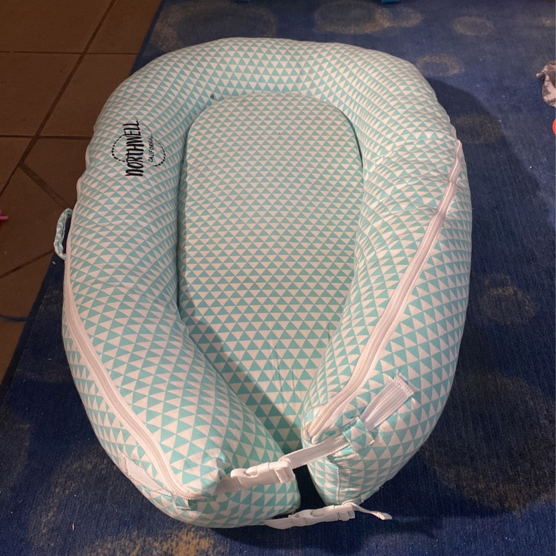 Northwell Baby Lounger