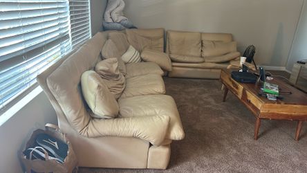 3 part sectional couch