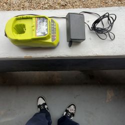 Ryobi Charger