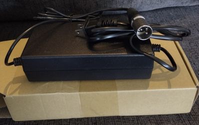 AC Adapter