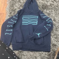 NIKE HOODIE XL. 