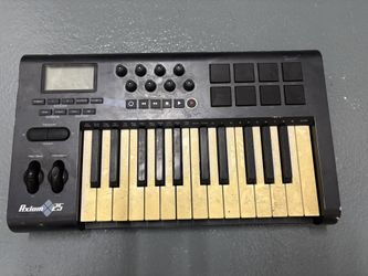 M-Audio Axiom 25 (Used)
