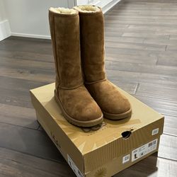 Kids Ugg Classic Tall, Size 4, Chestnut Color