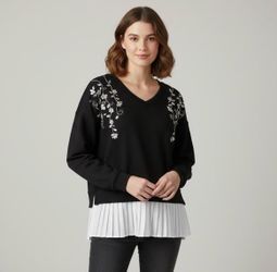 New Women’s Black Rhinestone Embellish Sweater Size M