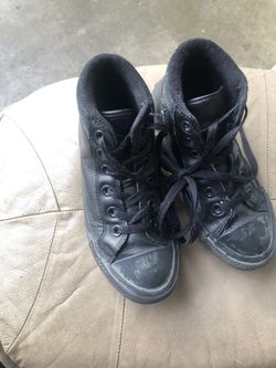 Converse boys size 2