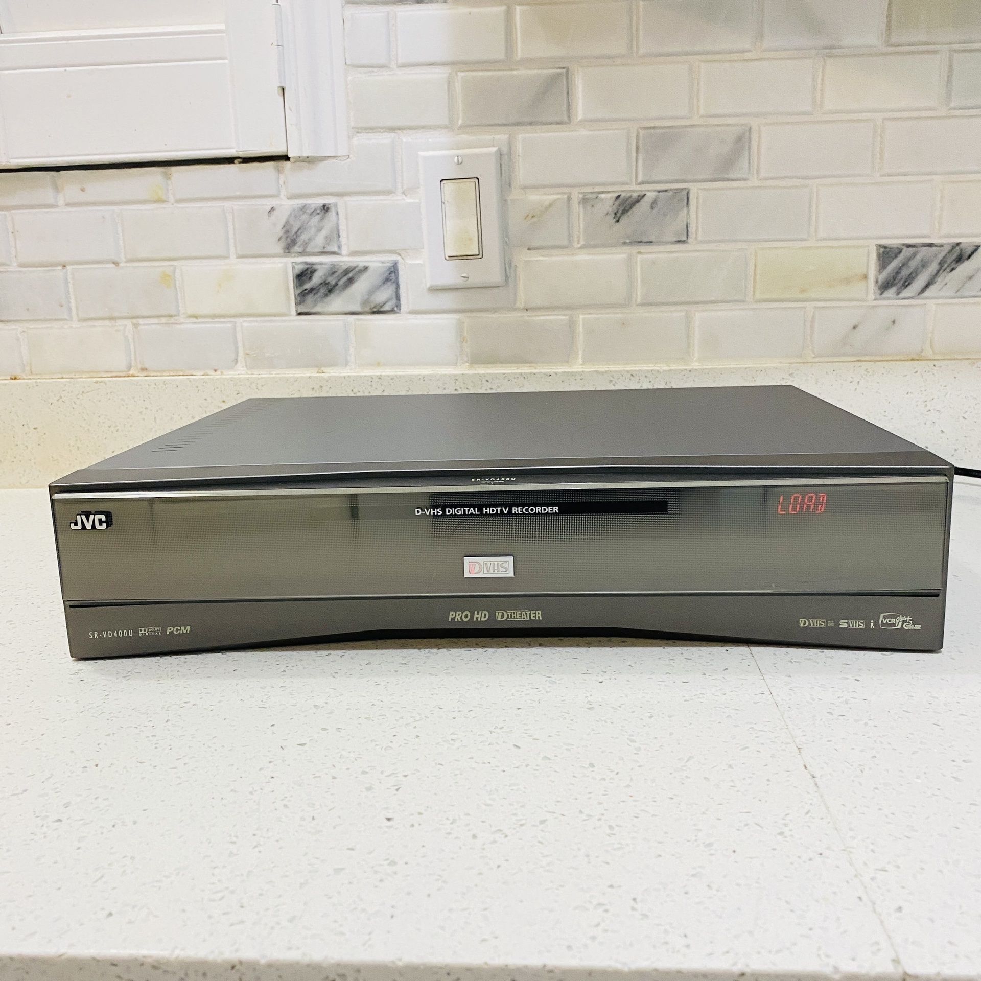 JVC SR-VD400U D-VHS HIGH DEFINITION PLAYER DIGITAL HDTV RECORDER