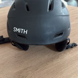 Smith Prospect Jr. Size 52-56 With Adjustable Vents 
