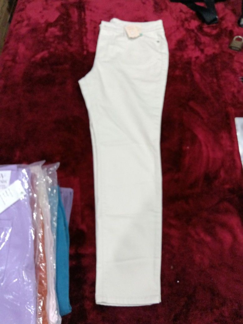 Weight Loss Resulting in BRAND NEW MUST GO CLOTHES!!!!F