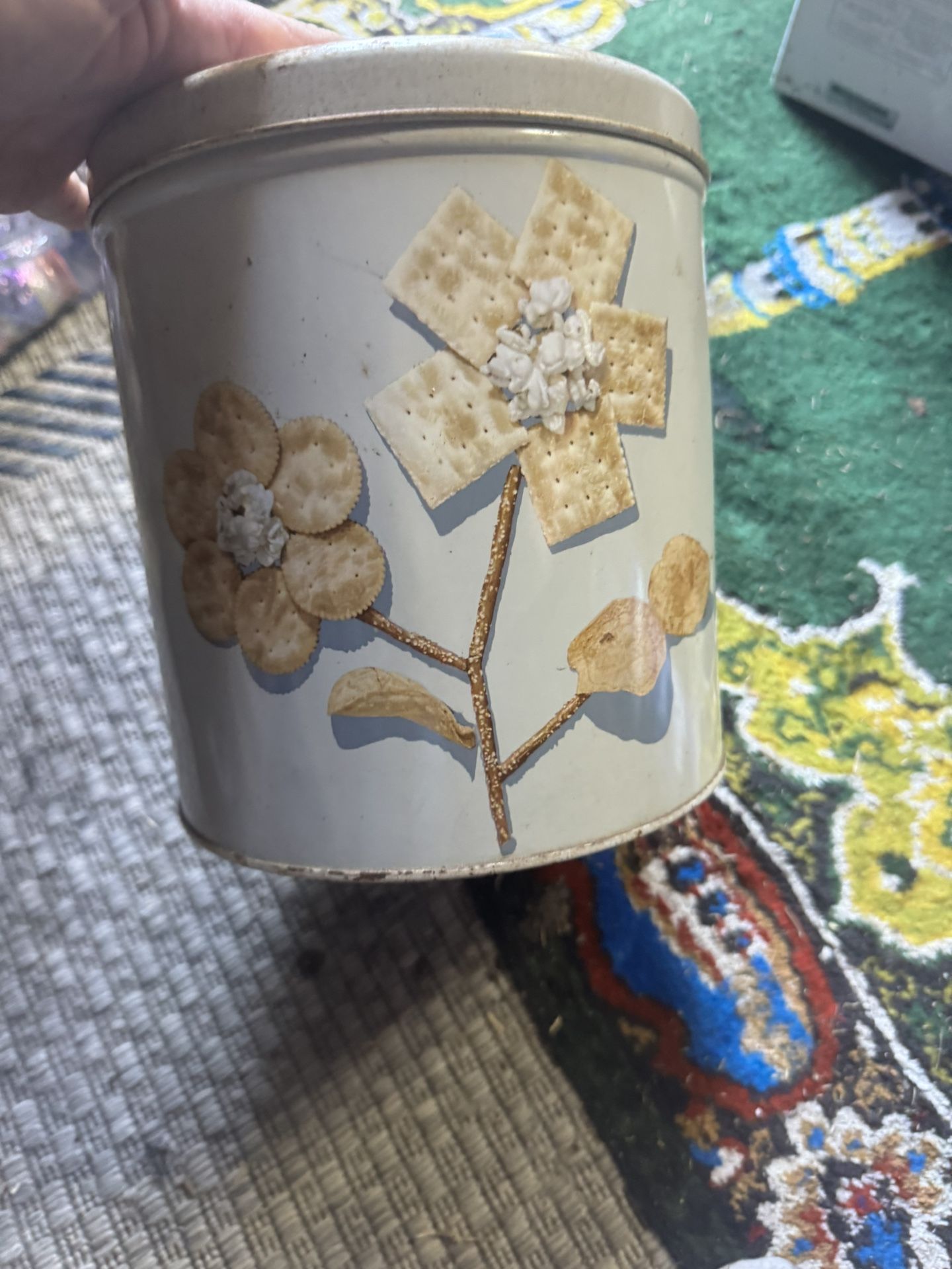 Vintage Saltine Or Chip Container!!