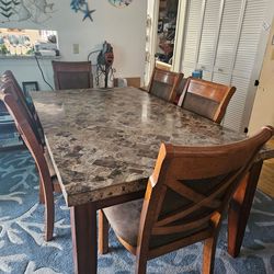 Kanes Dining room set